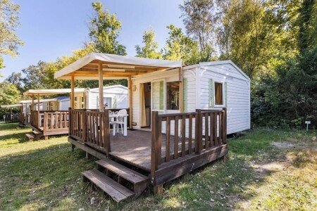 Mobil home authentique, 1 chambre, avec piscine