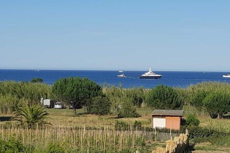 Mobil home tout confort, 2 chambres, avec piscine