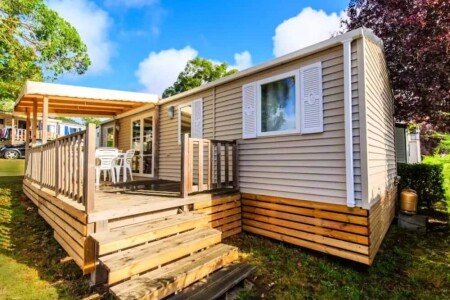 Mobil home design, 4 chambres, avec piscine