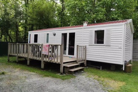 Mobil home chic, 4 chambres, avec piscine