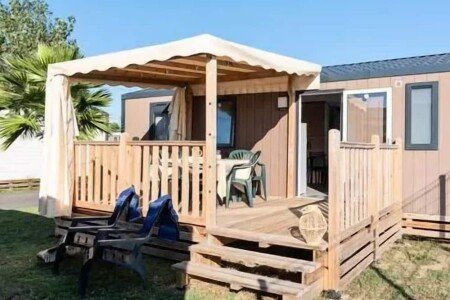 Mobil home bien-être, 3 chambres, avec piscine