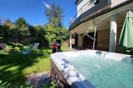 Villa contemporaine design, 5 chambres, avec jacuzzi