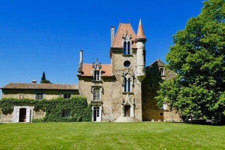Château authentique, 8 chambres, avec piscine