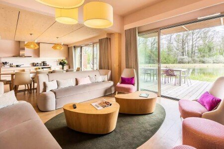 Camping / Mobil Home authentique, 5 chambres, avec cheminée