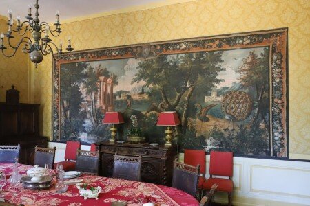 Château 1 chambre, avec piscine