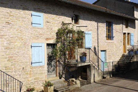 Maison authentique, 2 chambres, avec jardin