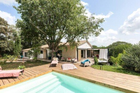 Villa tout confort, 4 chambres, avec jacuzzi