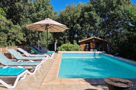 Gîte tout confort, 2 chambres, avec jacuzzi