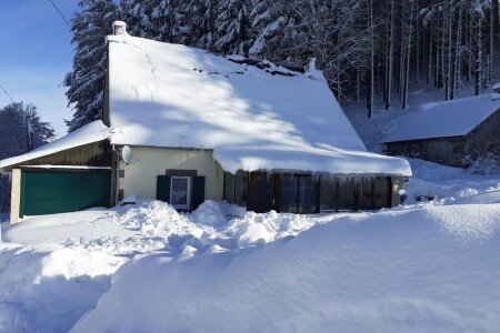 Maison tout confort, 4 chambres, avec jardin