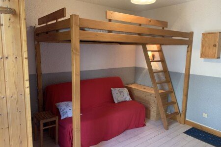 Gîte 4 voyageurs, avec piscine