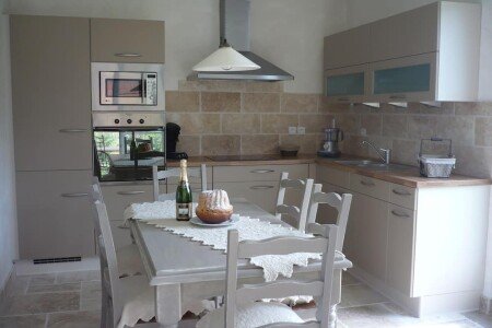 Maison de charme, 3 chambres, avec jacuzzi