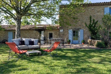 Maison authentique, 2 chambres, avec jacuzzi