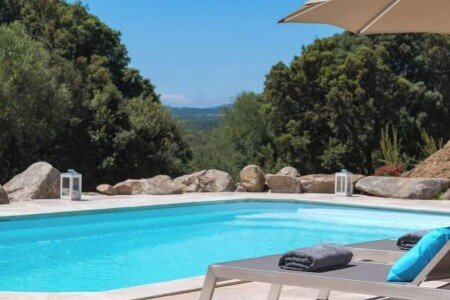 Gîte authentique, 2 chambres, avec piscine