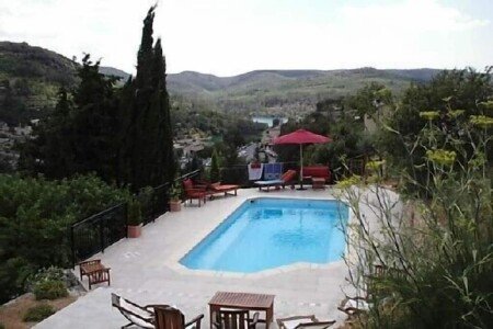 Maison chic, 2 chambres, avec piscine