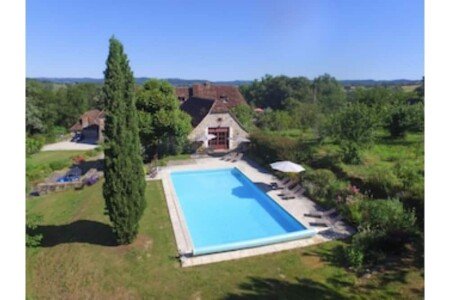 Maison tout confort, 6 chambres, avec piscine