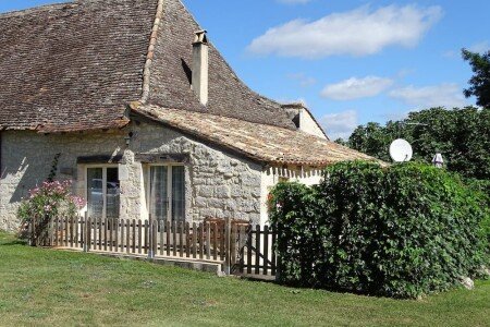 Maison traditionnelle, 1 chambre, avec piscine