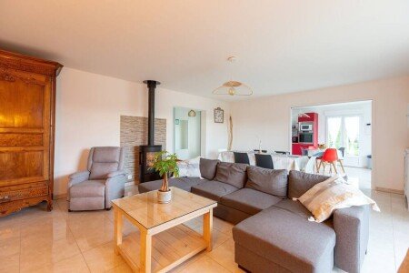 Maison design, 3 chambres, avec piscine