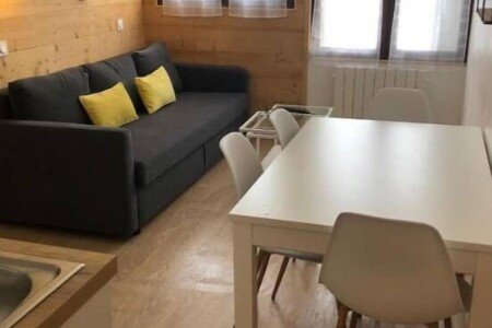 Gîte cozy, 2 chambres, avec parking