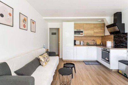 Casa 2 camere, con giardino