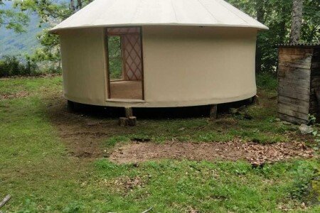 Camping / Mobil Home 1 chambre, avec jacuzzi