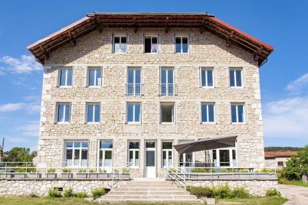 Studio authentique, 1 chambre, avec jacuzzi