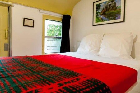 Appartement authentique, 2 chambres, avec jardin