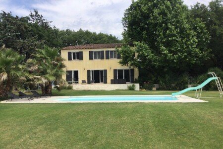 Maison 5 chambres, avec piscine