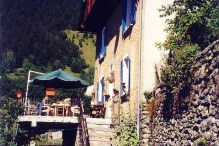 Chalet tout confort, 4 chambres, avec piscine