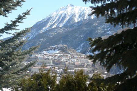 Appartamento 2 camere, con giardino