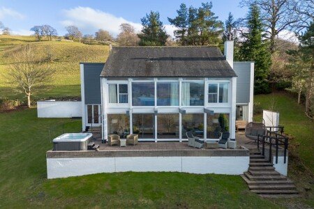 House 3 bedrooms, with jacuzzi