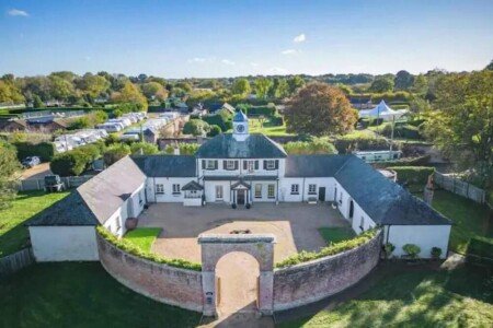 Bed and breakfast 2 bedrooms, with garden