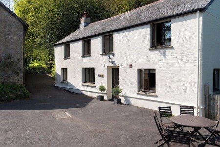 Bed and breakfast 6 bedrooms, with pool