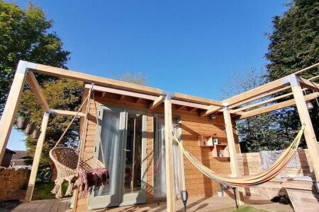 Bed and breakfast 1 bedroom, with garden