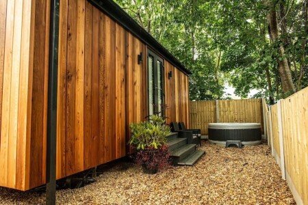 Bed and breakfast 1 bedroom, with jacuzzi