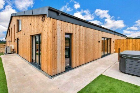 House 3 bedrooms, with jacuzzi