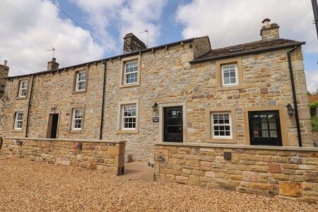 House 3 bedrooms, with jacuzzi