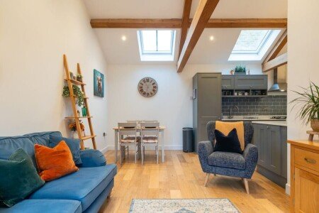 Bed and breakfast 2 bedrooms, with garden