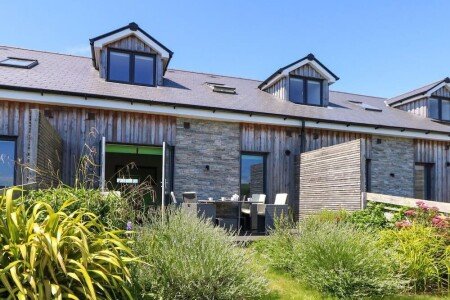 Bed and breakfast 3 bedrooms, with garden