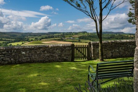 Bed and breakfast 5 bedrooms, with garden