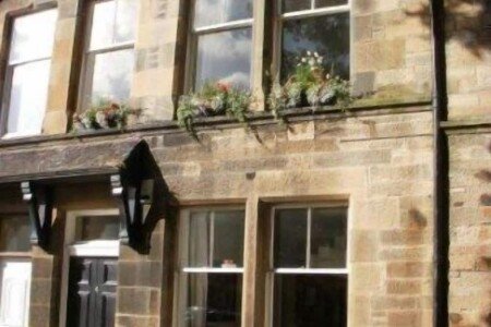 House 4 bedrooms, with gym