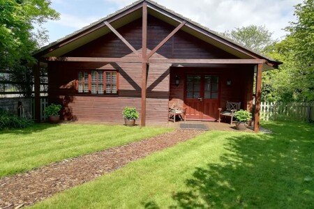 Bed and breakfast 2 bedrooms, with gym