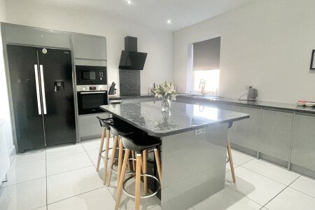 Apartment 3 bedrooms, with jacuzzi