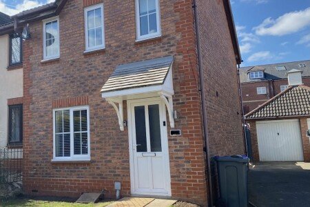 House 3 bedrooms, with garden