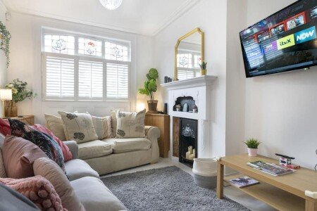 House 4 bedrooms, with garden