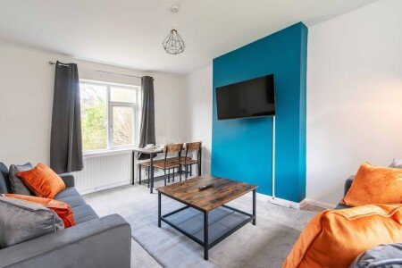 Bed and breakfast 4 bedrooms, with garden