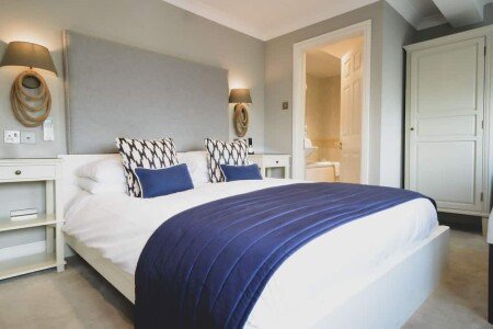 Bed and breakfast 1 bedroom, with air conditioning