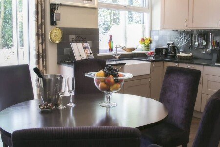 House 4 bedrooms, with garden