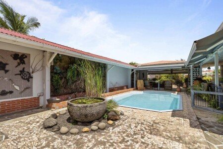 Casa 1 camera, con piscina