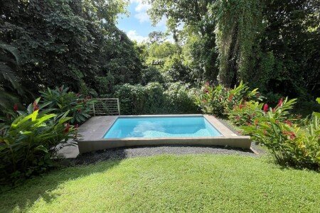Gîte authentique, 2 chambres, avec piscine