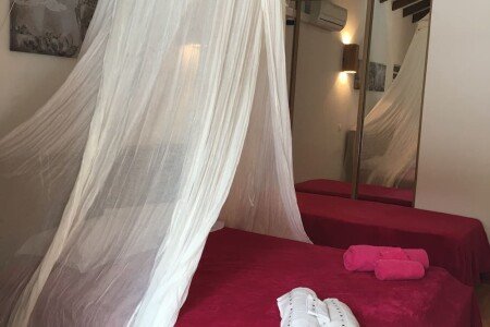 Bed and breakfast 1 chambre, avec piscine